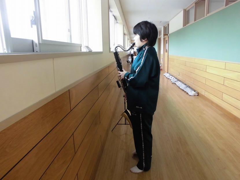 深みのある音色の、本来のバスクラリネットを演奏したい‥!