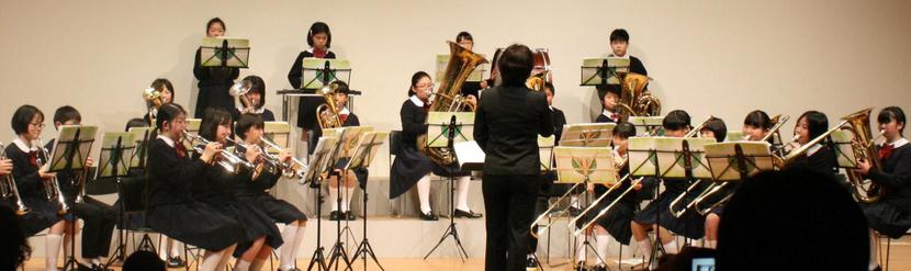 市内の小中学校から借りた楽器の吹奏楽部‥。ぜひユーフォニアムの寄附をお願いします。
