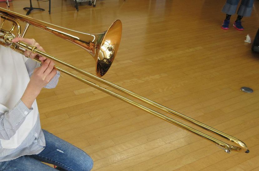 バストロンボーンで低音部を助けて、バランスの良い演奏をしたい!