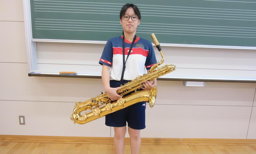 肺活量が必要なバリトンサックス 上級生と下級生で一緒に練習できるようにしたい 寄附きぼう楽器 楽器寄附ふるさと納税 肺活量が必要なバリトンサックス 上級生と下級生で一緒に練習できるようにしたい 寄附きぼう楽器 楽器寄附ふるさと納税