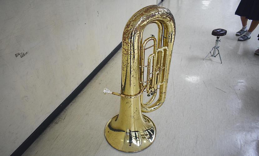 音もうまく鳴らず 使用できないチューバ かっこいい楽器をかっこよく演奏したい 寄附きぼう楽器 楽器寄附ふるさと納税 音もうまく鳴らず 使用できないチューバ かっこいい楽器をかっこよく演奏したい 寄附きぼう楽器 楽器寄附ふるさと納税