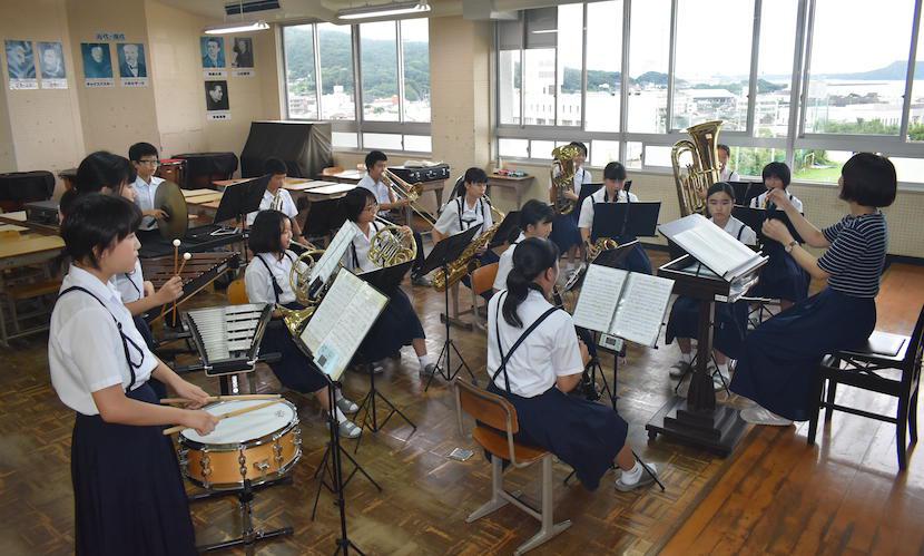 音もうまく鳴らず、使用できないチューバ‥。かっこいい楽器をかっこよく演奏したい!