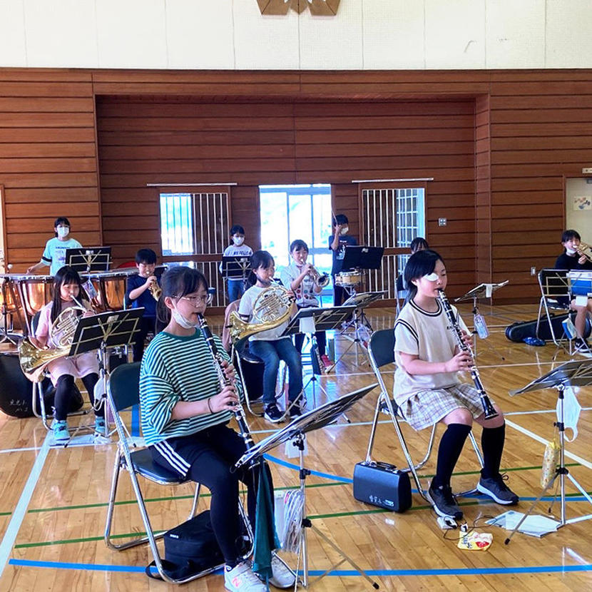 木製のクラリネットで、深みのある音を出したい!