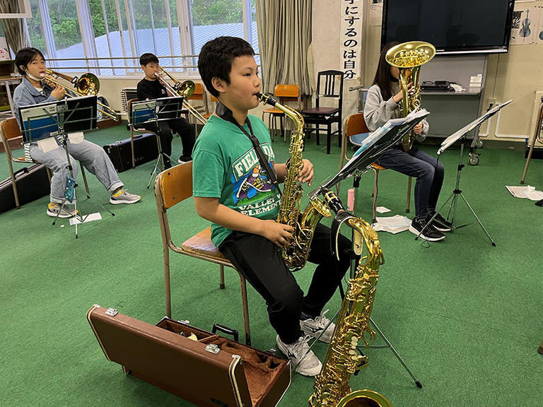 【アルトサックス】金管楽器のような力強い音から、木管楽器ならではの柔らかい音を出したい！
