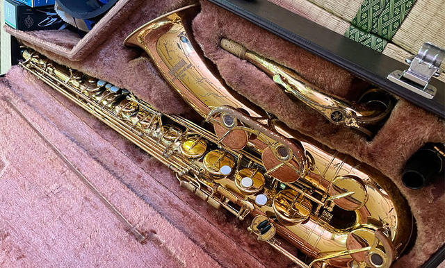 テナーサックス】これまでに何度も何度も修理を繰り返した、テナー