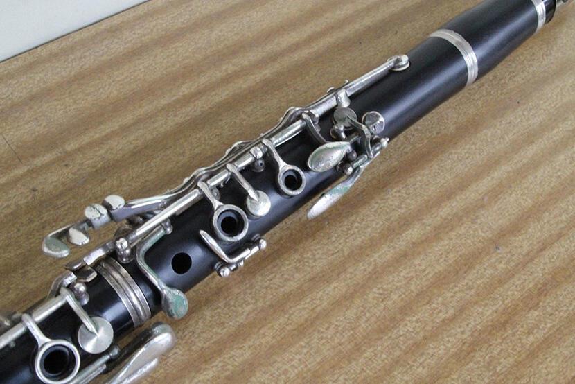 【B♭クラリネット】ピッチがうまく合わないB♭クラリネット。綺麗なメロディーを奏でるために、新しい楽器が欲しい