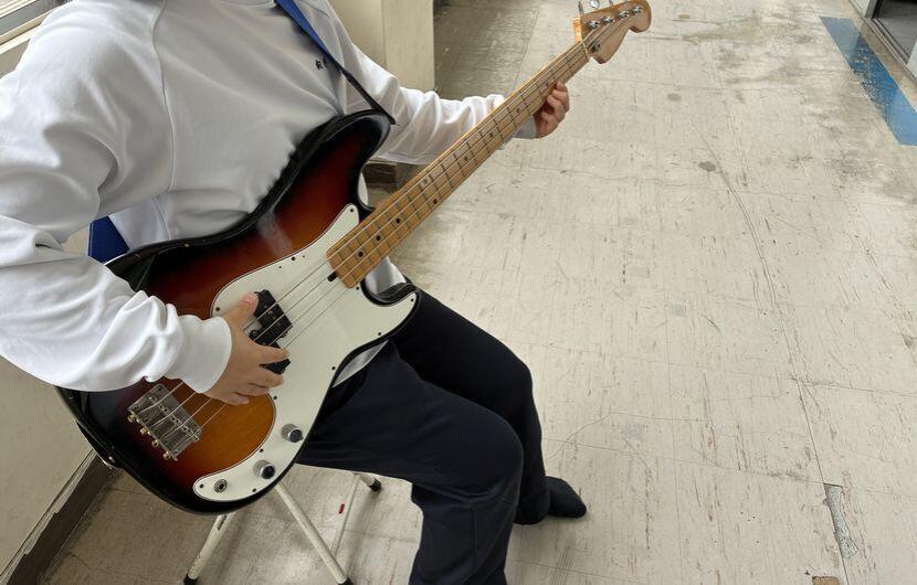 【エレキベース】老朽化がすすみ何度も修理を繰り返してきましたが思うような演奏ができません