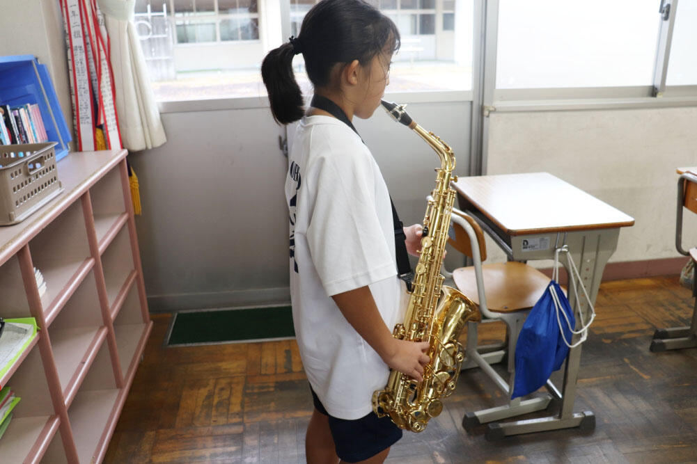 【愛知県豊橋市】アルトサックスを寄付していただきありがとうございました