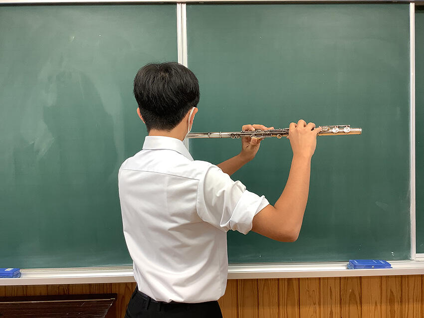 【鹿児島県鹿屋市】フルートを寄附してくださりありがとうございました